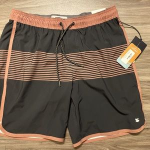 Jetty Session Run Shorts